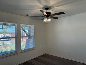 3212 Pagoda Pead Dr in Yukon, OK - Building Photo - Building Photo