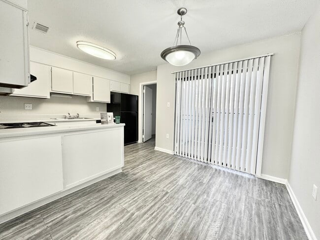 Oakview Place in Hephzibah, GA - Foto de edificio - Building Photo