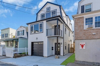 39 Sea Drift Ave in Highlands, NJ - Building Photo - Building Photo