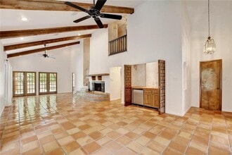 108 Acapulco Dr in Lakeway, TX - Building Photo - Building Photo