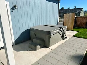 1019 SW J St in Grants Pass, OR - Building Photo - Building Photo