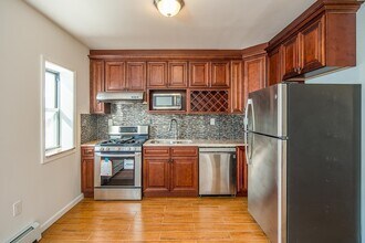 512 Washington St in Hoboken, NJ - Building Photo - Building Photo
