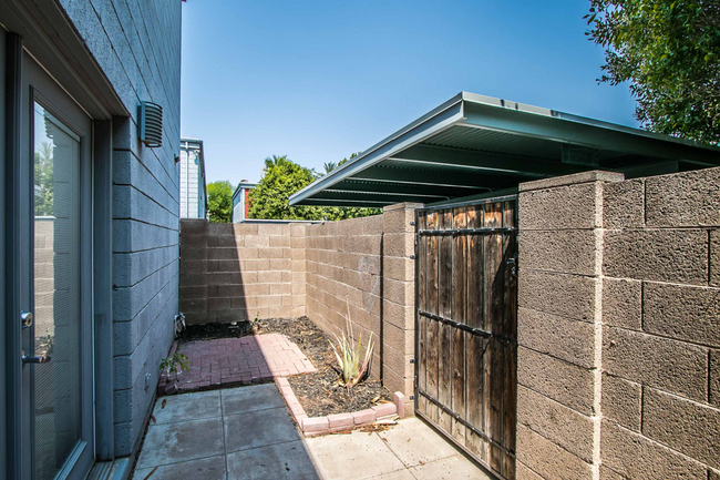 385 W Pierson St in Phoenix, AZ - Building Photo - Building Photo