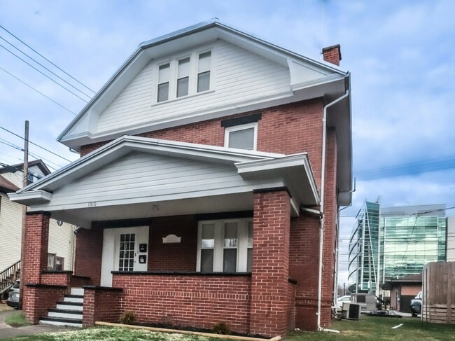property at 1310 15th St