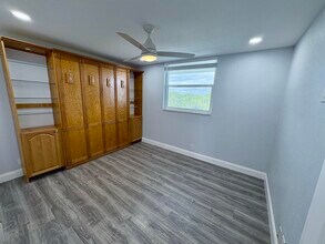 689 NE 6th Ct in Boynton Beach, FL - Building Photo - Building Photo