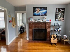 152 Lake St, Unit 2 in Boston, MA - Building Photo - Building Photo