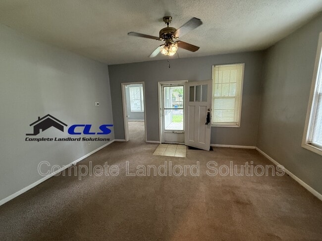 1732 N 10th St in Terre Haute, IN - Building Photo - Building Photo