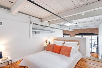 1 Aberdeen Way-Unit -Ste 214 in Cambridge, MA - Building Photo - Building Photo