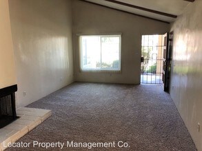 1001 Nimrod Ct in Bakersfield, CA - Building Photo - Building Photo