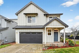 11333 SE Courteous Ct in Happy Valley, OR - Building Photo