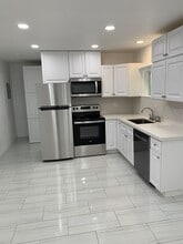 2015 9th St, Unit Unit C in Sacramento, CA - Building Photo - Building Photo