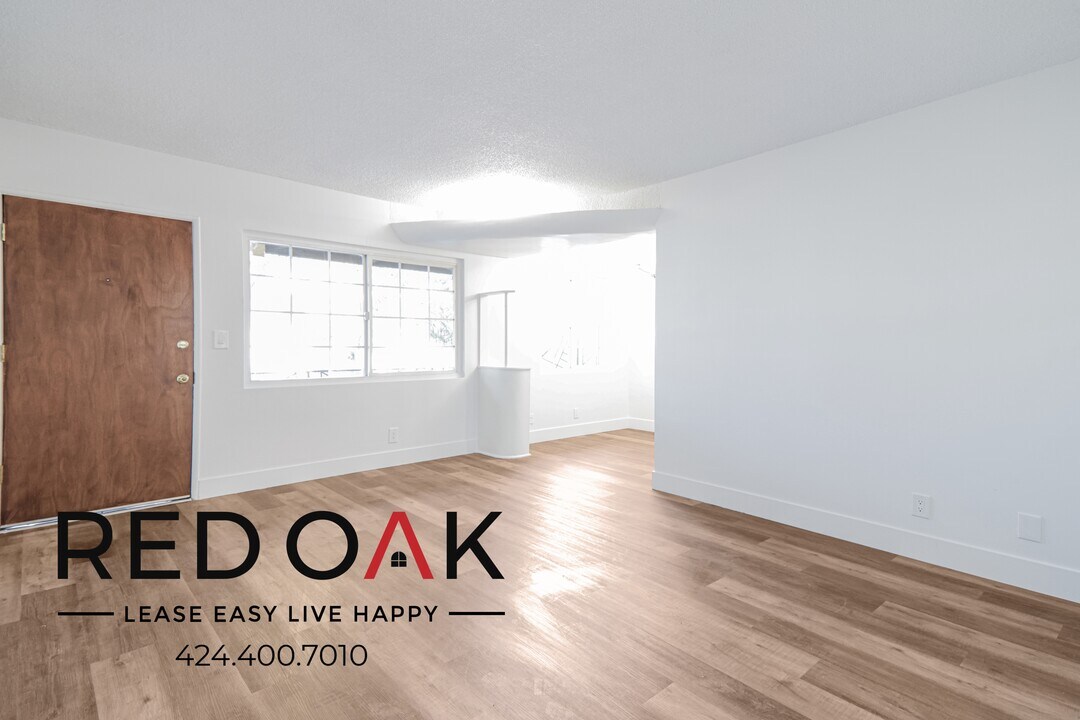 901 Centinela Ave in Inglewood, CA - Building Photo