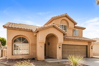 261 Mariposa Way in Henderson, NV - Building Photo - Building Photo
