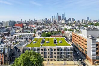 1522-1532 W Girard Ave in Philadelphia, PA - Building Photo - Building Photo