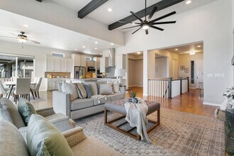 1955 Walnut Creek Ct in Colorado Springs, CO - Building Photo - Building Photo