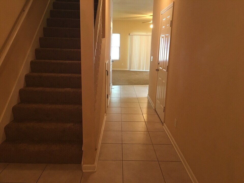 146 Iron Horse Dr E in Crestview, FL - Building Photo