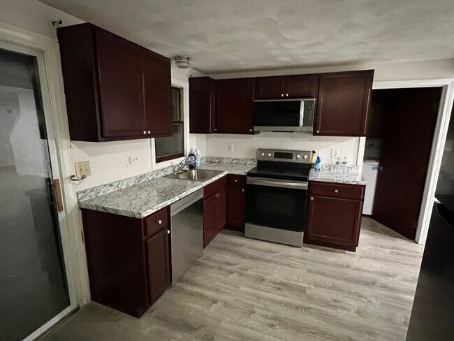 property at 121 Spruce St