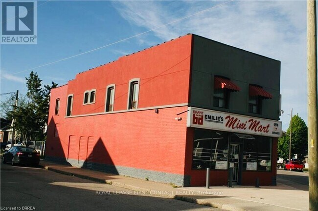 85 Emilie St in Brantford, ON - Building Photo - Building Photo