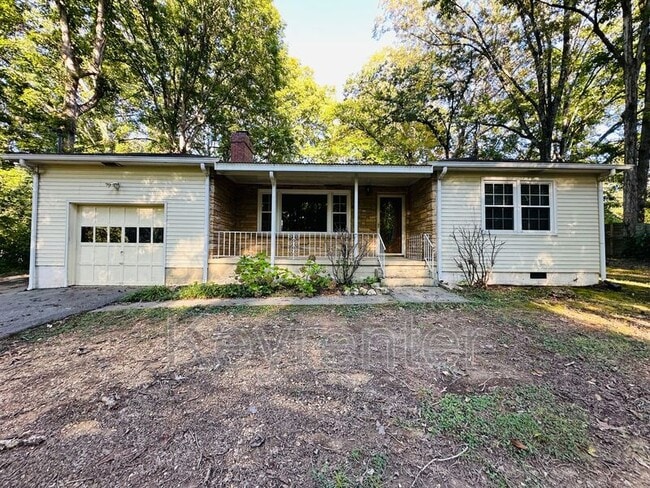 1614 Shirley Way in Knoxville, TN - Building Photo - Building Photo
