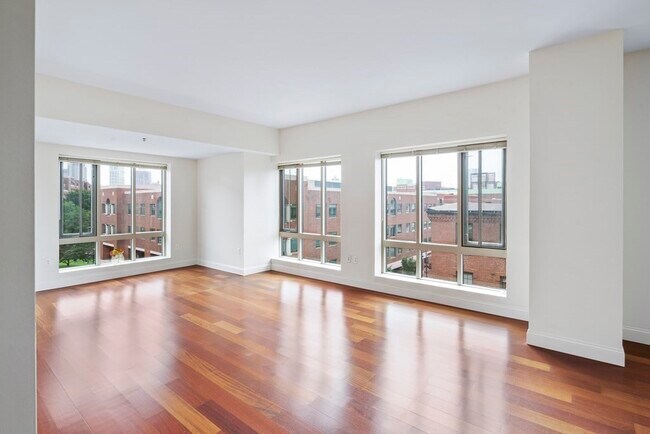 17 Otis St in Cambridge, MA - Building Photo - Building Photo