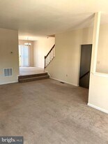 12339 Sandy Point Ct in Silver Spring, MD - Building Photo