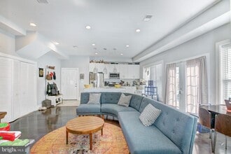 1220 19th St NE in Washington, DC - Building Photo - Building Photo