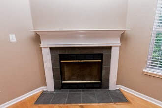 274 Glendale Ct in Avon, IN - Building Photo - Building Photo