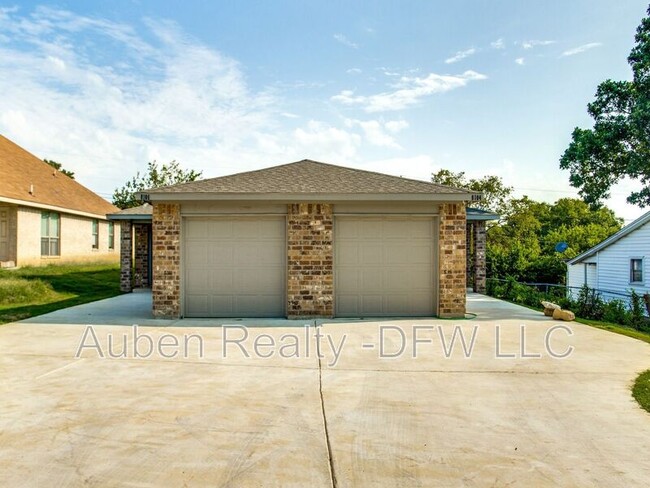 property at 3215 Karen St