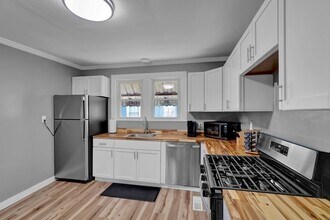 1709 Clay St in Henderson, KY - Building Photo - Building Photo