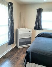 1426 SE 12th Terrace in Cape Coral, FL - Building Photo - Building Photo