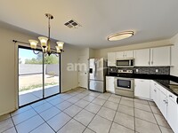 11312 E Quartet Ave in Mesa, AZ - Foto de edificio - Building Photo