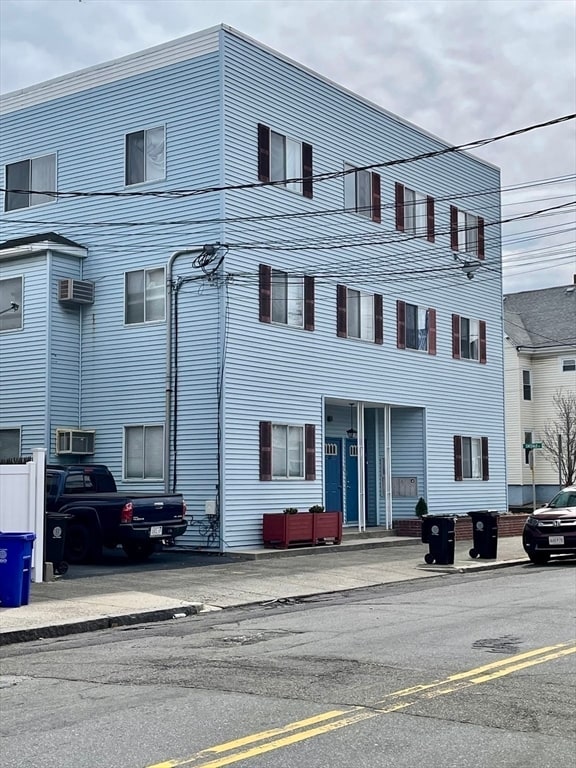 217-221 Highland Ave in Malden, MA - Building Photo - Building Photo