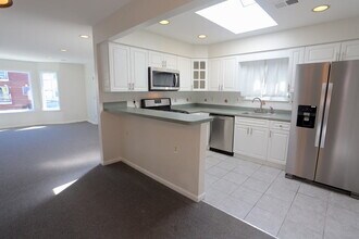391 LIBERTY Ave in Jersey City, NJ - Building Photo - Building Photo