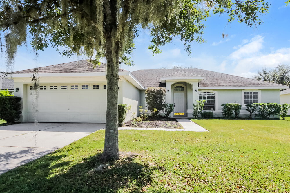 1991 Fawn Meadow Cir in St. Cloud, FL - Building Photo