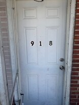 918 E 17th St in Wilmington, DE - Building Photo