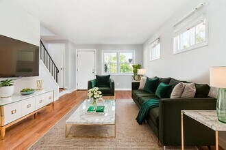 3705 Midheights Rd in Baltimore, MD - Building Photo - Building Photo