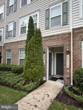14816 Mason Creek Cir in Woodbridge, VA - Building Photo - Building Photo