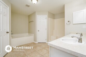 2920 NE 3rd Ave in Cape Coral, FL - Building Photo - Building Photo