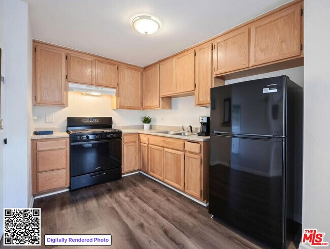 1204 W Adams Blvd in Los Angeles, CA - Building Photo - Building Photo