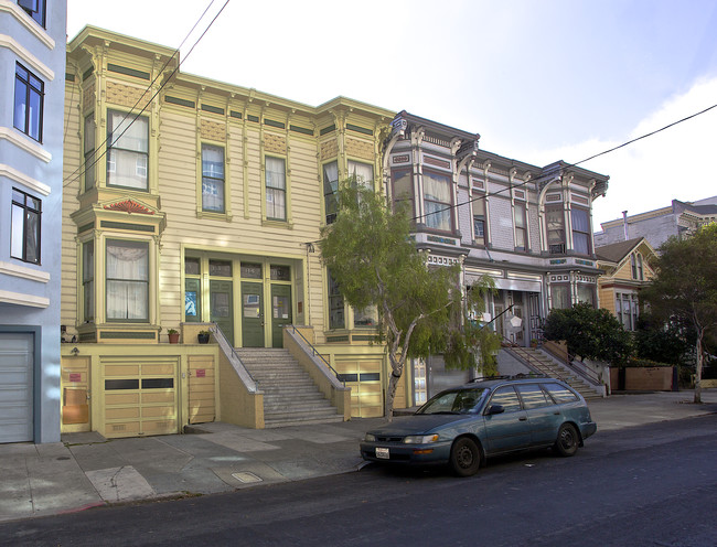 113-115 1/2 Bartlett Street in San Francisco, CA - Building Photo - Building Photo