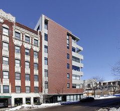 834 W Montrose Ave in Chicago, IL - Building Photo - Building Photo