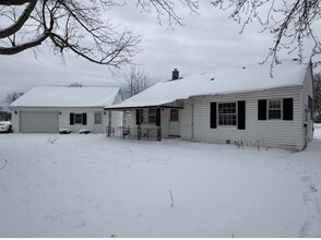 25 Shelby Dr in Buffalo, NY - Building Photo - Building Photo