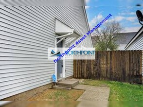 610 Poplar Pl in Nashville, TN - Building Photo - Building Photo