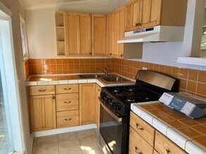 2510 Glen Green St in Los Angeles, CA - Building Photo - Building Photo