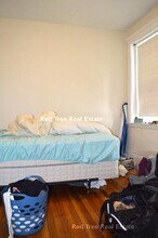 15 Egremont Rd, Unit 1 in Boston, MA - Foto de edificio - Building Photo