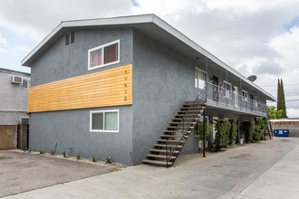 11912 Hart St in North Hollywood, CA - Building Photo - Primary Photo