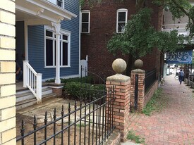 16 W State St, Unit 16 W State St in Athens, OH - Building Photo