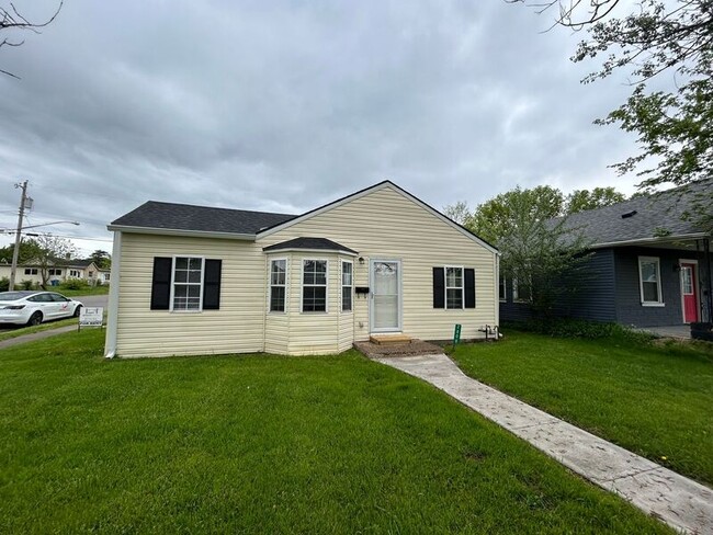 property at 2800 Cadillac St