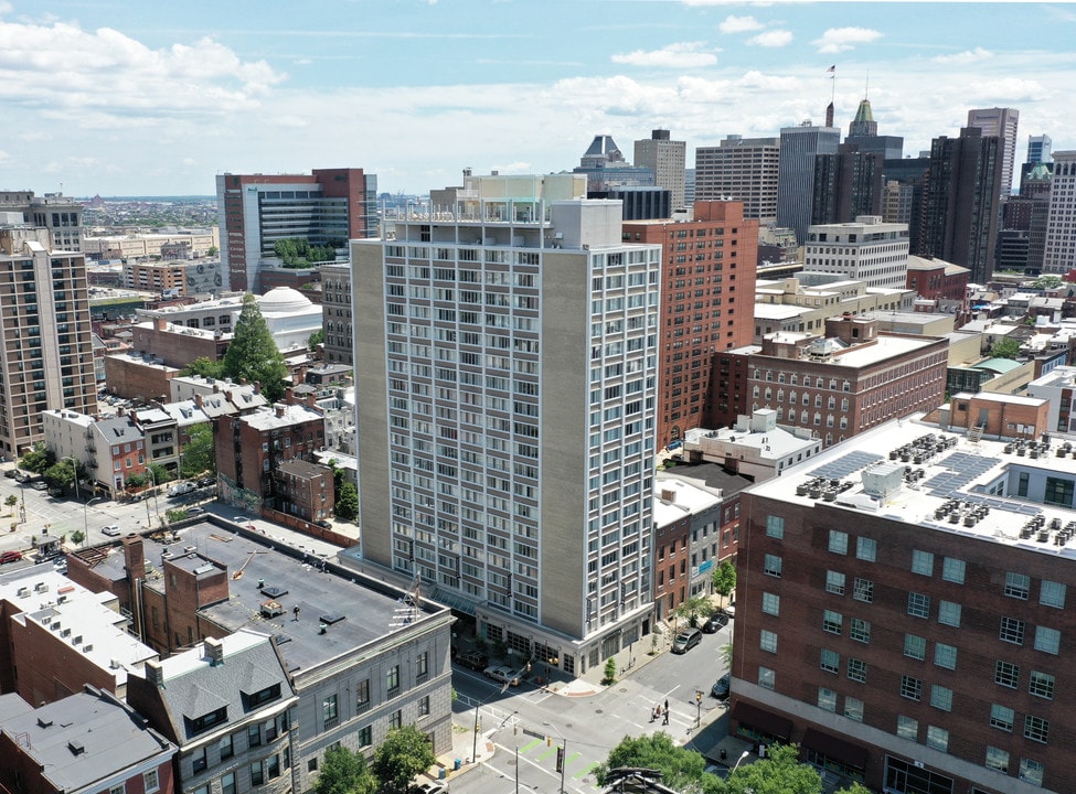 Gallery Tower in Baltimore, MD - Building Photo