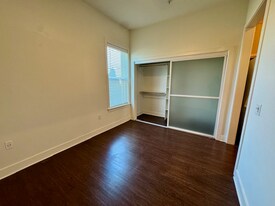 1774 N Gregg Ave, Unit 7 in Fayetteville, AR - Building Photo